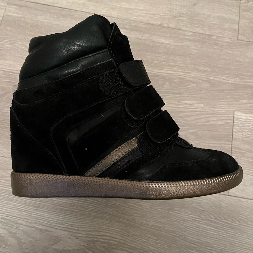 BCBG Anthony size 6